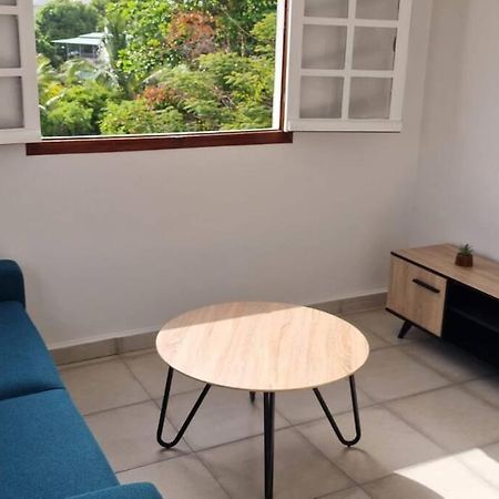 Joli T2 En Bas De Villa Vue Jardin Et Mer Vieux-Habitants Zewnętrze zdjęcie